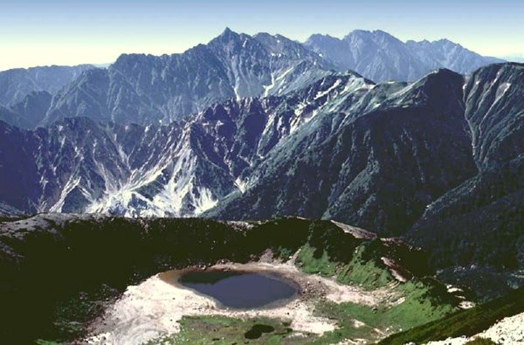 Volcano Washiba-Kumonotaira